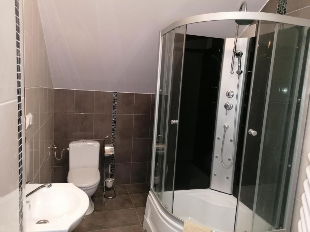 Krakowiacy I Slazacy-Noclegi Libiaz Dış mekan fotoğraf